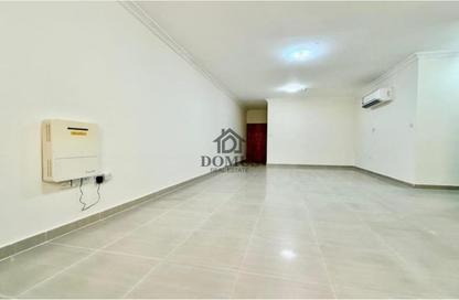 Apartment - 3 Bedrooms - 3 Bathrooms for rent in Al Nasr Street - Al Nasr - Doha