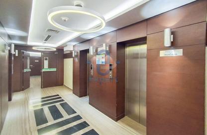 Office Space - Studio - 2 Bathrooms for rent in Al Sadd Road - Al Sadd - Doha