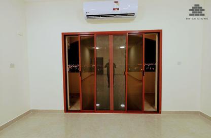 Apartment - 2 - 2 for rent in Al Mansoura - Al Mansoura - Doha