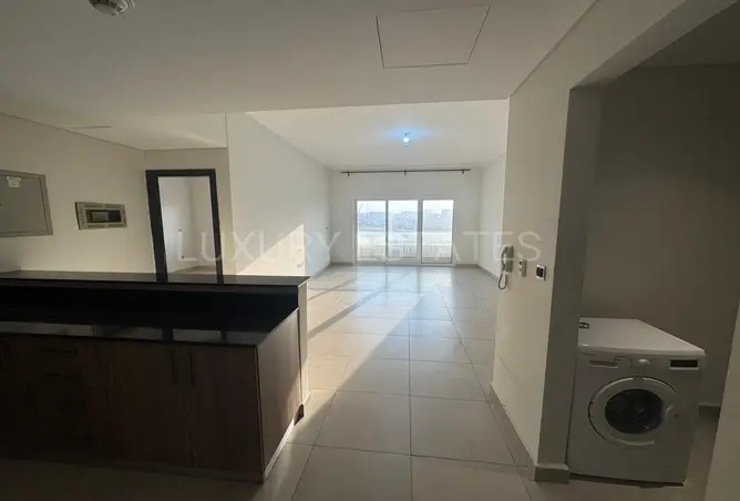 997734 - Property Image 2