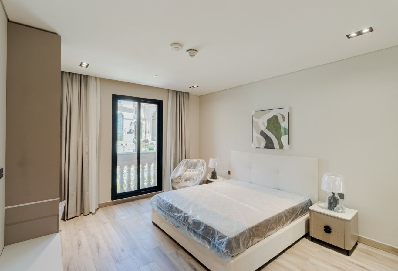 2 BR Furnished Apartment with Balcony and Pool thumbnail 4