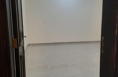 Apartment - Studio - 1 Bathroom for rent in Al Nuaija Street - Al Hilal West - Al Hilal - Doha