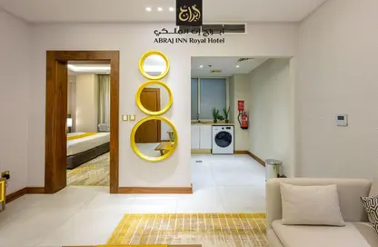 شقق فندقية - غرفة نوم - 2 حمامات للايجار في شقق مساكن المطار القديم - طريق المطار القديم - الدوحة
