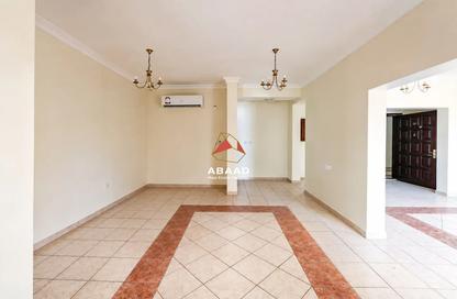 Apartment - 2 - 2 for rent in Ain Khaled - Doha