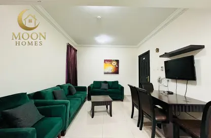 Apartment - 1 Bedroom - 2 Bathrooms for rent in Umm Ghwailina Comm - Umm Ghuwalina - Umm Ghuwailina - Doha