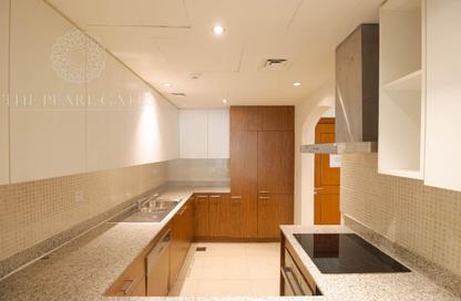 Apartment - 1 Bedroom - 2 Bathrooms for rent in East Porto Drive - Porto Arabia - The Pearl Island - Doha Apartment - 1 Bedroom - 2 Bathrooms for rent in East Porto Drive - Porto Arabia - The Pearl Island - Doha
