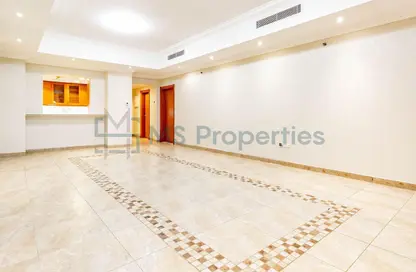 Apartment - 1 Bedroom - 2 Bathrooms for sale in West Porto Drive - Porto Arabia - The Pearl Island - Doha