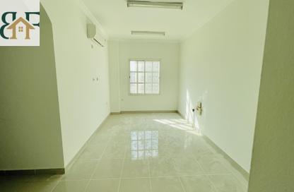 Apartment - 3 Bedrooms - 2 Bathrooms for rent in Muntazah 7 - Al Muntazah - Doha