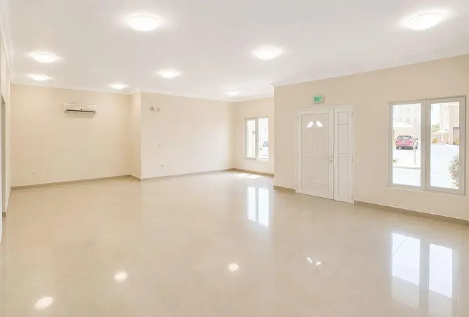 63533361 - Property Image 3