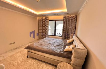 Apartment - 1 Bedroom - 2 Bathrooms for rent in Tower 6 - Porto Arabia - The Pearl Island - Doha