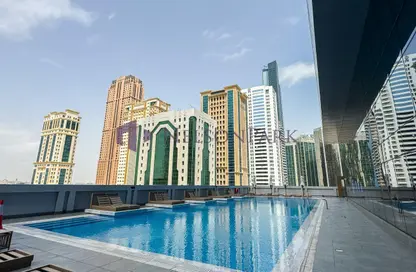 شقة - 2 غرف نوم - 3 حمامات للايجار في الخليج الجنوبي - الخليج الغربي - الدوحة