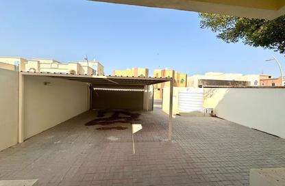 Villa - 4 - 4 for rent in New Salata - Salata - Doha