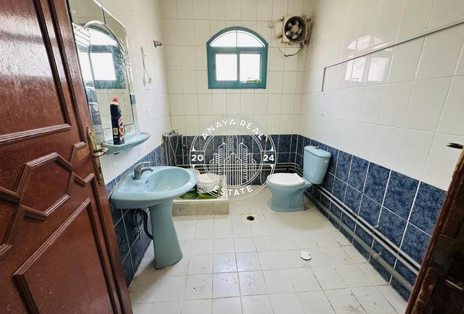 58042443 - Property Image 3