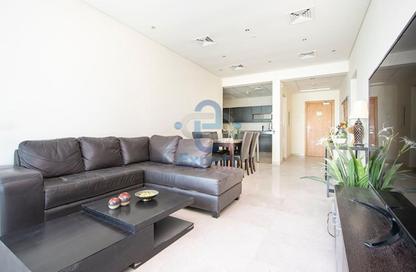 Apartment - 2 Bedrooms - 4 Bathrooms for rent in Zig Zag Tower B - Zig Zag Towers - West Bay - Doha