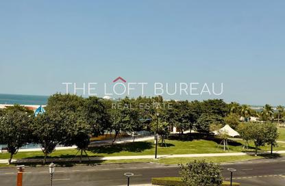 Duplex - 2 Bedrooms - 4 Bathrooms for sale in La Plage South - La Plage - The Pearl Island - Doha Duplex - 2 Bedrooms - 4 Bathrooms for sale in La Plage South - La Plage - The Pearl Island - Doha