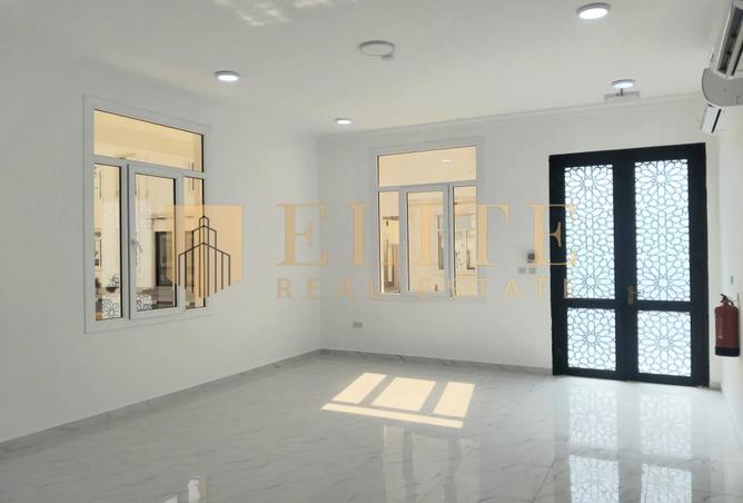 54978498 - Property Main Image