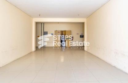 Labor Camp - Studio - 7+ Bathrooms for rent in East Industrial Street - Birkat Al Awamer - Al Wakra