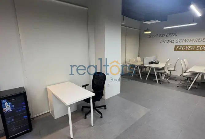 63975704 - Property Image 3