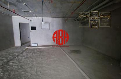 Shop - Studio - 1 Bathroom for rent in Piazza 2 - La Piazza - Fox Hills - Lusail