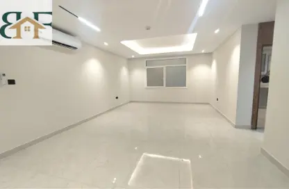 Apartment - 2 Bedrooms - 2 Bathrooms for rent in Al Mansoura - Al Mansoura - Doha