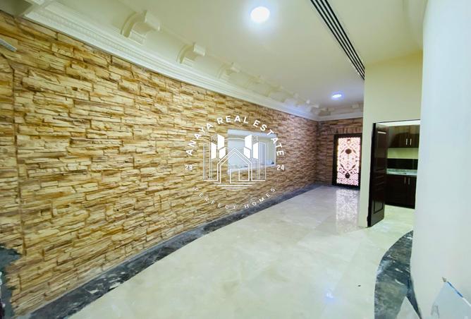 51477987 - Property Image 3