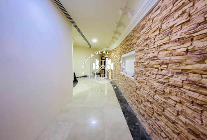 51477987 - Property Image 2