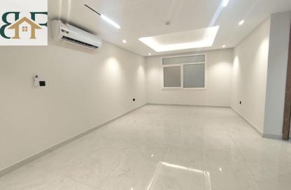 Apartment - 2 - 3 for rent in Al Mansoura - Al Mansoura - Doha