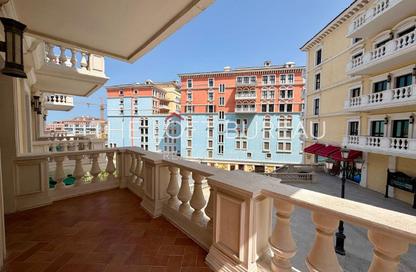 Apartment - 3 Bedrooms - 3 Bathrooms for sale in Mercato - Qanat Quartier - The Pearl Island - Doha