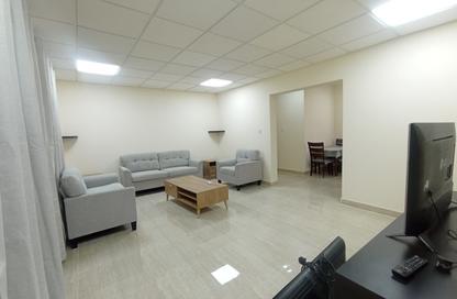 Apartment - 2 - 2 for rent in Umm Ghwailina Comm - Umm Ghuwalina - Umm Ghuwailina - Doha Apartment - 2 - 2 for rent in Umm Ghwailina Comm - Umm Ghuwalina - Umm Ghuwailina - Doha