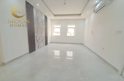 Apartment - 2 Bedrooms - 3 Bathrooms for rent in Al Mansoura - Al Mansoura - Doha