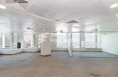 Office Space - Studio - 5 Bathrooms for rent in Al Baraha Tower - Marina District - Lusail Office Space - Studio - 5 Bathrooms for rent in Al Baraha Tower - Marina District - Lusail