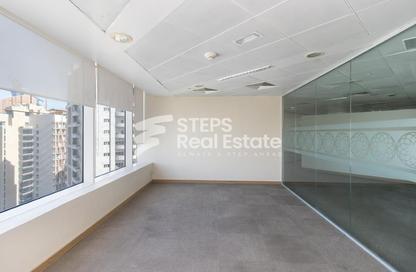 Office Space - Studio - 5 for rent in Al Baraha Tower - Marina District - Lusail