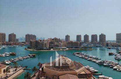 Apartment - 2 Bedrooms - 2 Bathrooms for rent in West Porto Drive - Porto Arabia - The Pearl Island - Doha