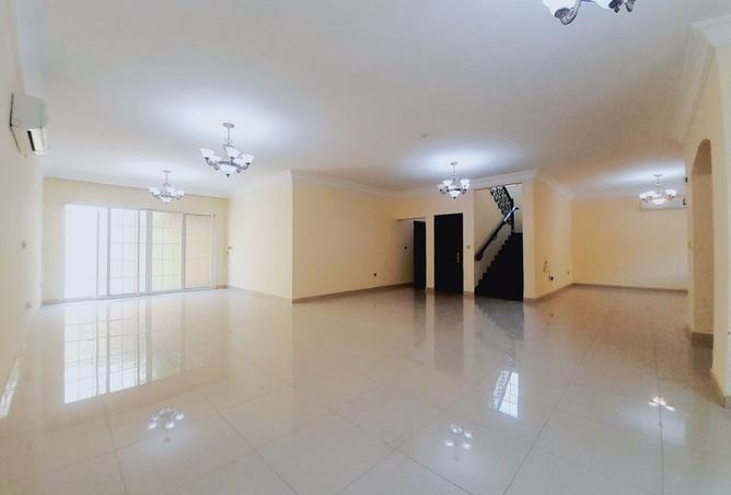 1004489 - Property Image 3