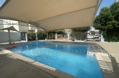 Compound - 4 Bedrooms - 3 Bathrooms for rent in Old Airport Road - Old Airport Road - Doha