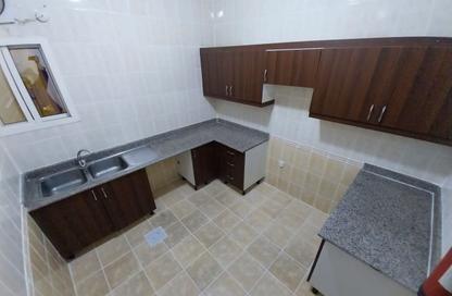 Apartment - 2 Bedrooms - 2 Bathrooms for rent in Al Jazeera Street - Fereej Bin Mahmoud North - Fereej Bin Mahmoud - Doha
