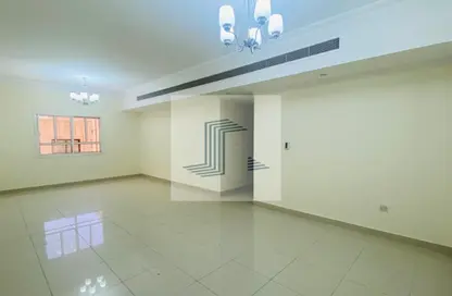 Apartment - 3 Bedrooms - 3 Bathrooms for rent in Al Mansoura - Al Mansoura - Doha