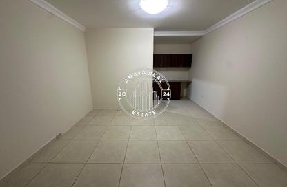 Apartment - Studio - 1 Bathroom for rent in Old Airport Road - Old Airport Road - Doha