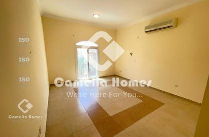 Apartment - 2 Bedrooms - 3 Bathrooms for rent in Street 871 - Al Duhail South - Al Duhail - Doha Apartment - 2 Bedrooms - 3 Bathrooms for rent in Street 871 - Al Duhail South - Al Duhail - Doha