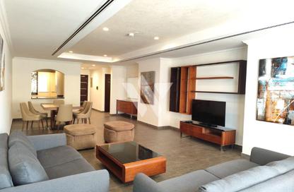 Apartment - 1 Bedroom - 2 Bathrooms for rent in East Porto Drive - Porto Arabia - The Pearl Island - Doha
