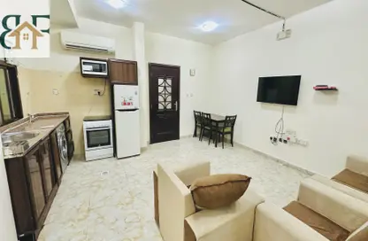 شقة - غرفة نوم - 1 حمام للايجار في منتزه 7 - المنتزه - الدوحة