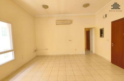 Apartment - 3 Bedrooms - 3 Bathrooms for rent in Muntazah 7 - Al Muntazah - Doha