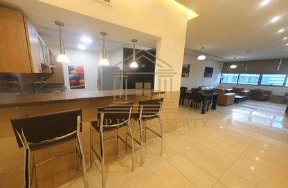 Apartment - 2 Bedrooms - 4 Bathrooms for rent in West Bay Tower - West Bay - West Bay - Doha