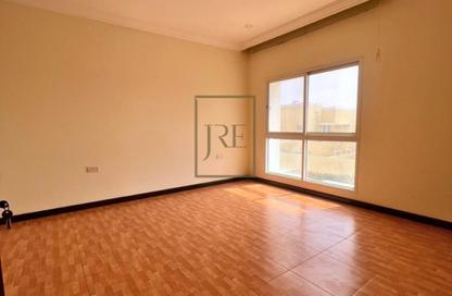 مجمع سكني - 3 غرف نوم - 4 حمامات للايجار في المسيلة - المسيلة - الدوحة