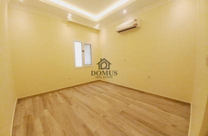 Apartment - 2 - 3 for rent in Thabit Bin Zaid Street - Al Mansoura - Doha Apartment - 2 - 3 for rent in Thabit Bin Zaid Street - Al Mansoura - Doha