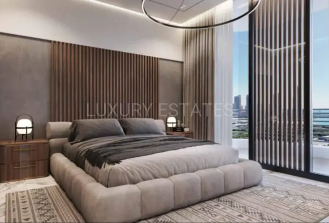 1023005 - Property Image 2