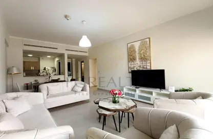 Apartment - 2 Bedrooms - 4 Bathrooms for rent in Fox Hills - Lusail