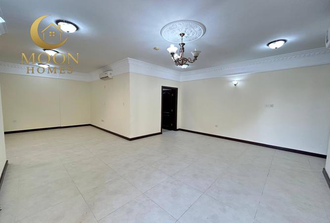 52178824 - Property Image 2