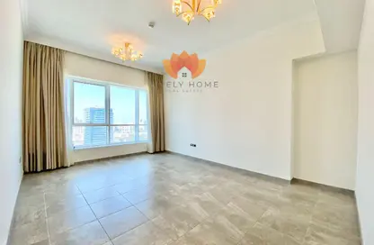 Apartment - 2 Bedrooms - 2 Bathrooms for rent in Marina Residences 195 - Marina District - Lusail