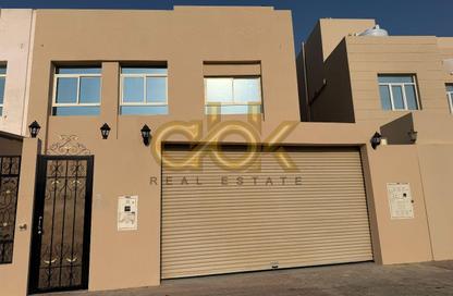 Villa - Studio - 6 for rent in Omar Bin Abdul Aziz Street - Madinat Khalifa - Doha